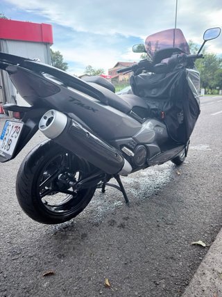 Yamaha T-Max 500 Maxi Scooter