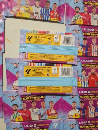 Lote 20 sobres Panini Adrenalyn La Liga 2023 2024