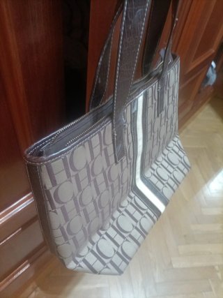 Bolso marrón de piel