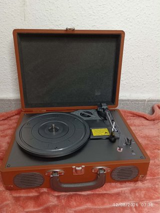 Tocadiscos Retro Marrón y Negro