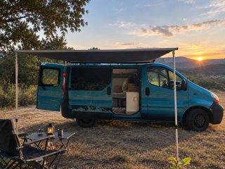 Furgoneta Renault Trafic camperizada