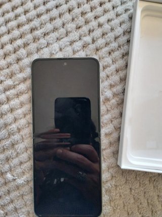 Samsung Z Flip 5 256GB Verde/Plata nuevo