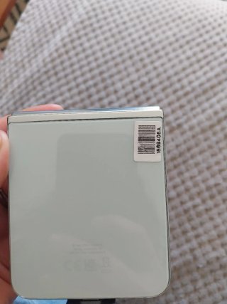 Samsung Z Flip 5 256GB Verde/Plata nuevo