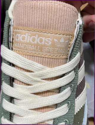 Zapatillas Adidas Spezial Talla 40 Nuevas
