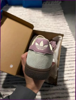 Adidas Spezial EU 40 Nuevas Originales