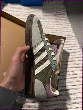Adidas Spezial EU 40 Nuevas Originales