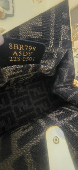 Borsa a mano fendi first ! marrone