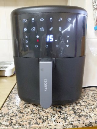 Cecotec Freidora Aire 6L Cecofry Bombastik 600