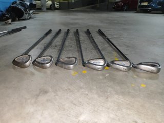 Juego de palos de golf Callaway y TaylorMade