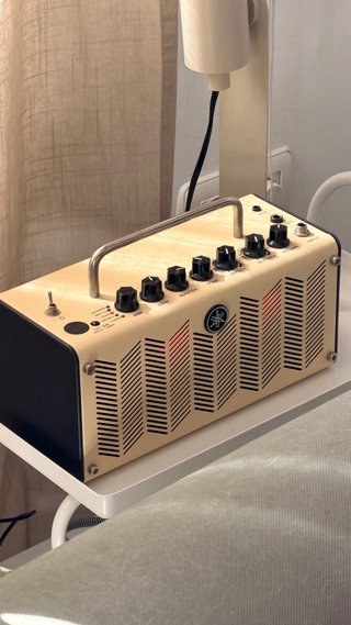 Amplificador Yamaha THR5 Beige/Negro