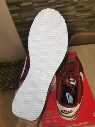 Zapatillas Nike Cortez Rojas y Blancas