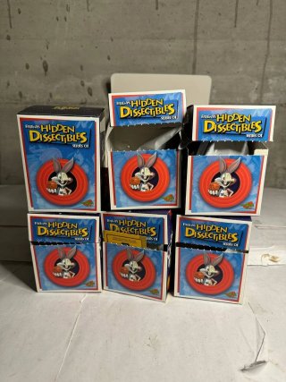Box 6 Hidden dissectibles Space Jam 25th anniversa