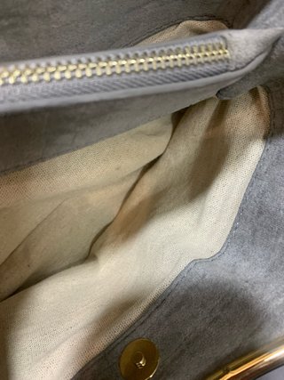 Bolso Parfois gris con asa tortuga