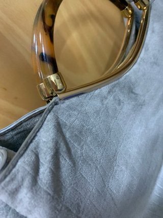 Bolso Parfois gris con asa tortuga