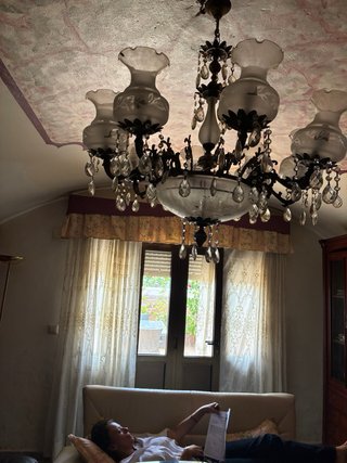Lámpara de salón de cristal y metal