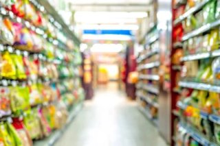 Cajeras y reponedoras supermercado