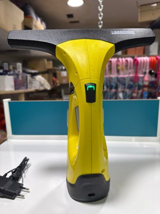 aspirador limpiacristales de la marca Kärcher