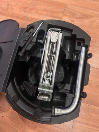 Kit Gato y Llave Ruedas SEAT Ibiza 6L Original