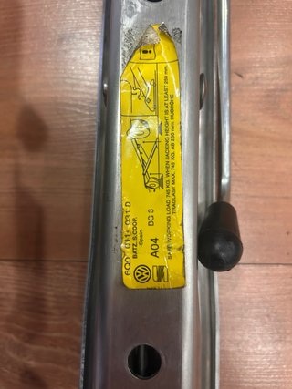 Kit Gato y Llave Ruedas SEAT Ibiza 6L Original
