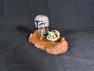 Funko Pop Mandalorian con Grogu #390 Star Wars