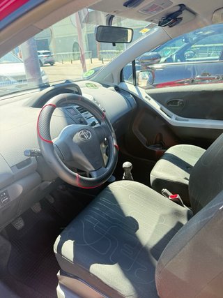 Toyota Yaris 2010