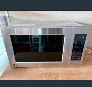 Microondas con grill - LG MH6044V, 700 W, 20 l Cap