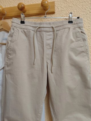 Pantalón Zara tobillero chico Talla M