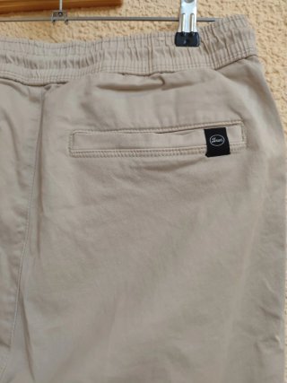 Pantalón Zara tobillero chico Talla M