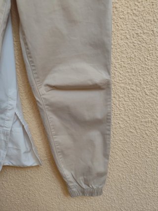 Pantalón Zara tobillero chico Talla M