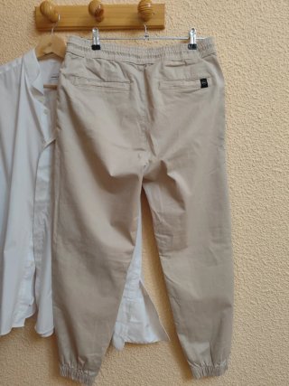 Pantalón Zara tobillero chico Talla M