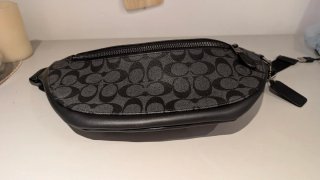 Riñonera Coach Negra y Gris