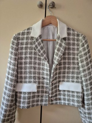 Chaqueta Zara Houndstooth Blanca y Gris