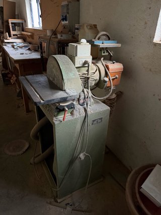 Maquinaria carpiteria indistindust Elektra Beckum