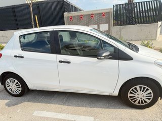 Toyota Yaris 2013
