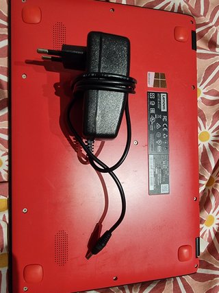 Portátil Lenovo 100s
