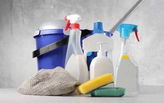 Se ofrece señora para la limpieza de hogar