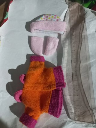 Vestiti per bambola di piccole dimensioni