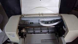Impresora HP Deskjet 843C
