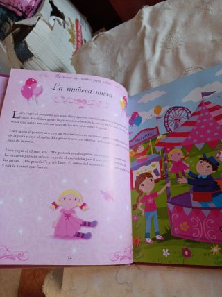 Un tesoro de cuentos para niñas
