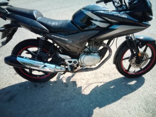 Honda CBF 125 Negra - Ideal para empezar