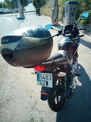 Honda CBF 125 Negra - Ideal para empezar