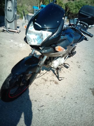 Honda CBF 125 Negra - Ideal para empezar