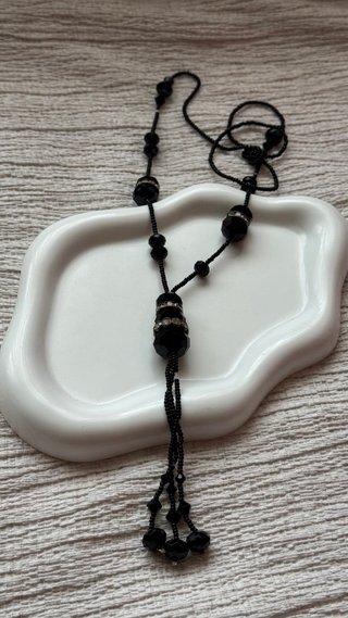 Collana lunga perle nere brillanti