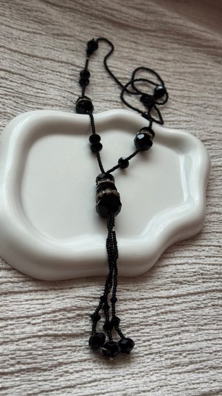 Collana lunga perle nere brillanti