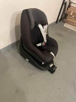 Seggiolino auto Bebeconfort 2waypearl + Base isofix