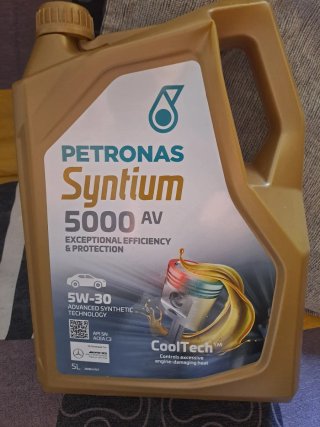 Aceite PETRONAS Syntium 5000 AV 5W-30