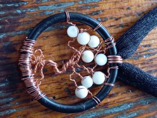 Collana con albero della vita