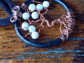 Collana con albero della vita