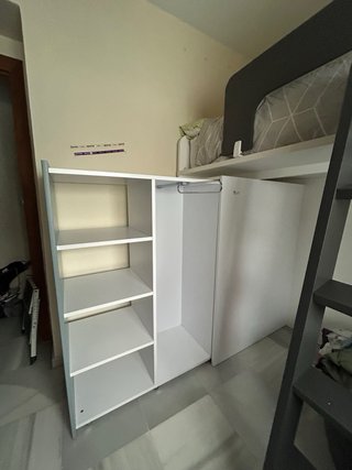 Dormitorio juvenil con escritorio