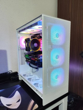 PC Gaming NZXT Blanco RGB